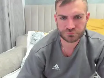 10in_deluxe live broadcast