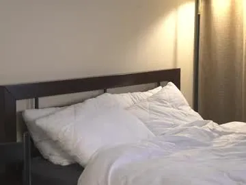 mon1_day – webcam model profile photo Image 2