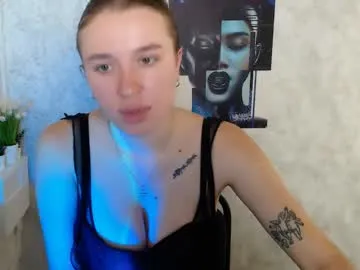 Runarunapi – webcam model profile photo Image 19