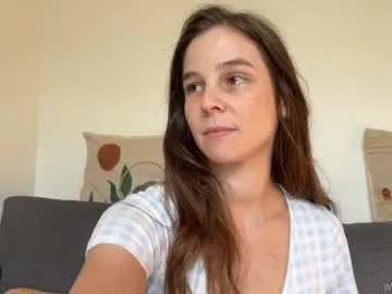 linxia_baby – webcam model profile photo Image 17