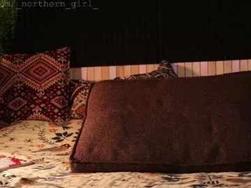 aviebby – webcam model profile photo Image 2