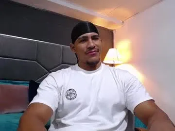 brazilians_doitbetter – webcam model profile photo Image 3