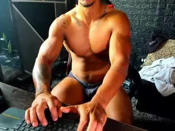 aviebby – webcam model profile photo Image 8