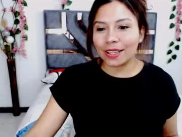 vivian_qwerty – webcam model profile photo Image 15