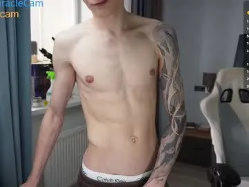 _2strangers – webcam model profile photo Image 6