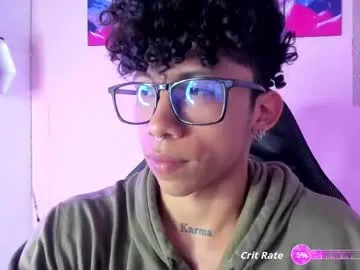 Runarunapi – webcam model profile photo Image 19