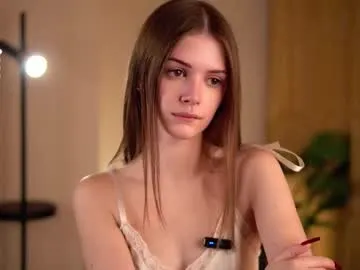 Runarunapi – webcam model profile photo Image 18