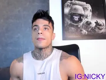 hungbro_420 – webcam model profile photo Image 4