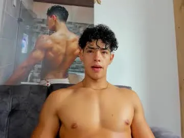 suzuki118 – webcam model profile photo Image 7