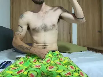 victorhume – webcam model profile photo Image 10