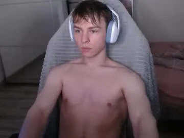 space_boys18 – webcam model profile photo Image 18