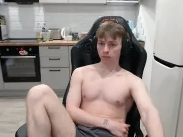 space_boys18 – webcam model profile photo Image 7