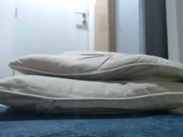 Runarunapi – webcam model profile photo Image 12