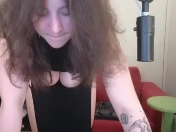 luvlivvyy – webcam model profile photo Image 9