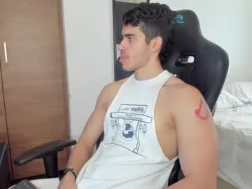 vanandjuani – webcam model profile photo Image 15