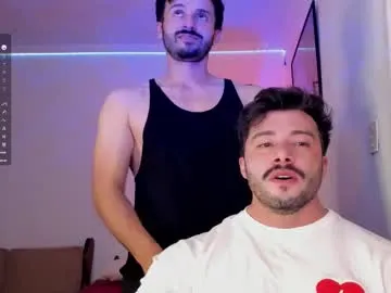 Runarunapi – webcam model profile photo Image 8