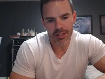 vanandjuani – webcam model profile photo Image 13