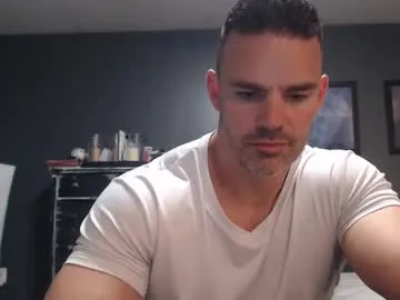 vanandjuani – webcam model profile photo Image 9