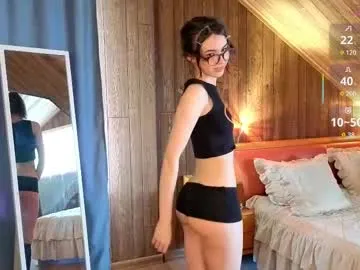 luvlivvyy – webcam model profile photo Image 3