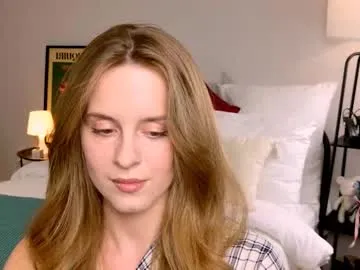 Runarunapi – webcam model profile photo Image 13