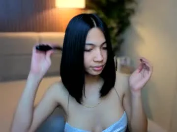 kriss0leoo – webcam model profile photo Image 9