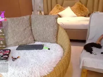 vulagarmanners_ live broadcast Image 9