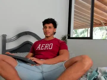 chloewildd – webcam model profile photo Image 5