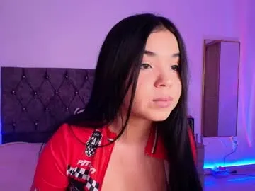 NicoleCut – webcam model profile photo Image 17