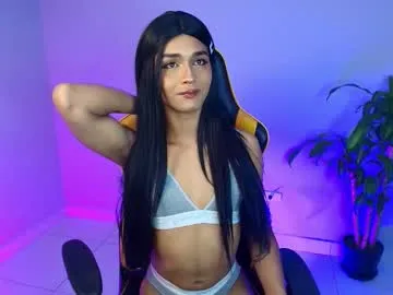 hotfallingdevil – webcam model profile photo Image 4