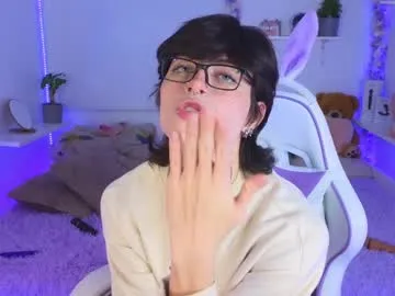 tinyangelxx – webcam model profile photo Image 8