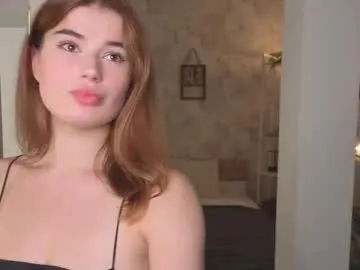 yesonee – webcam model profile photo Image 4