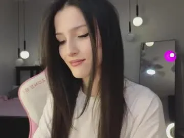 sigmasian – webcam model profile photo Image 17