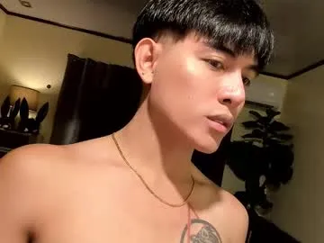 Runarunapi – webcam model profile photo Image 17