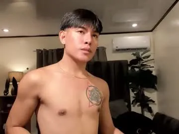 Runarunapi – webcam model profile photo Image 18