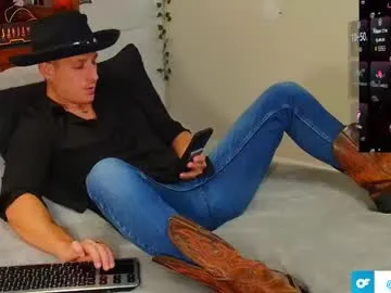 keirasworld – webcam model profile photo Image 17