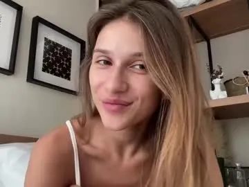 valerieh – webcam model profile photo Image 5