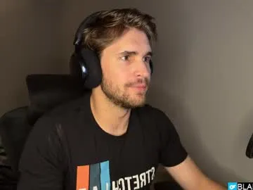 chloewildd – webcam model profile photo Image 19