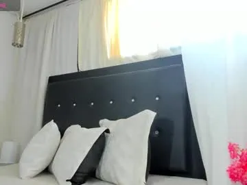 Runarunapi – webcam model profile photo Image 19