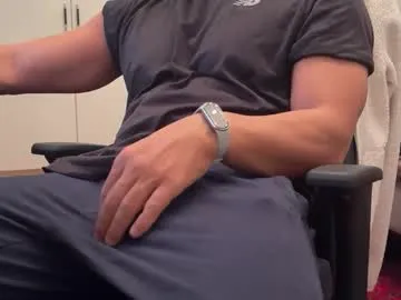 Yaya--728 – webcam model profile photo Image 8