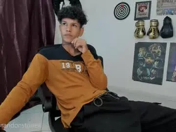 chloewildd – webcam model profile photo Image 16