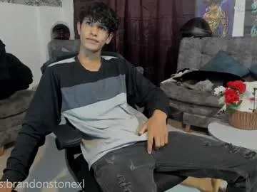 chloewildd – webcam model profile photo Image 8