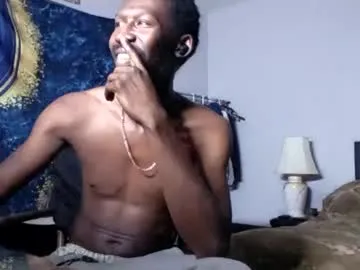 YU-KI00 – webcam model profile photo Image 17