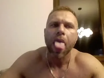 travonidas – webcam model profile photo Image 13