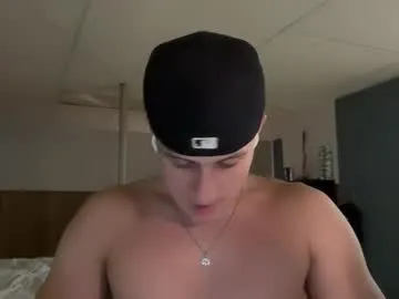 Runarunapi – webcam model profile photo Image 3