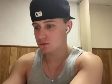 Runarunapi – webcam model profile photo Image 5