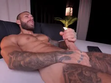 yueyue2003 – webcam model profile photo Image 8