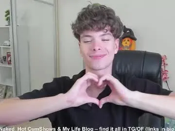 koreanboy2341 – webcam model profile photo Image 16