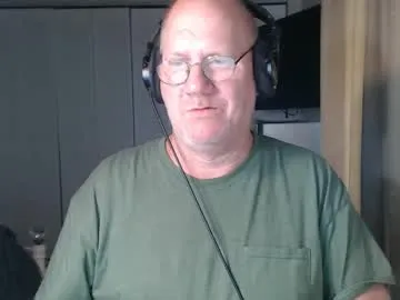 Runarunapi – webcam model profile photo Image 11