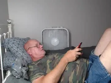 Runarunapi – webcam model profile photo Image 5