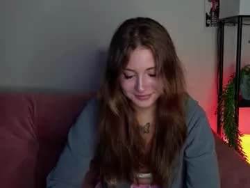 littlexbunnyx – webcam model profile photo Image 3